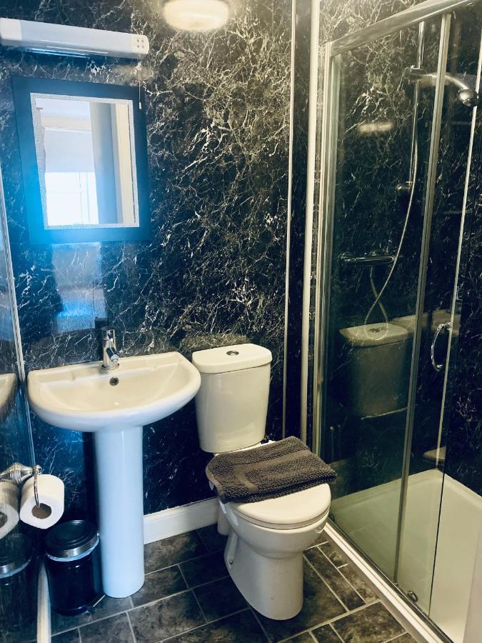 Newcastle Arms Hotel Coldstream Ngoại thất bức ảnh