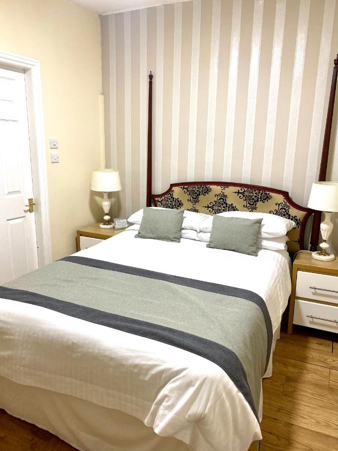 Newcastle Arms Hotel Coldstream Ngoại thất bức ảnh